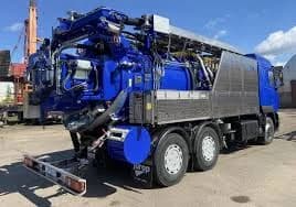 Каналопромывочная
машина